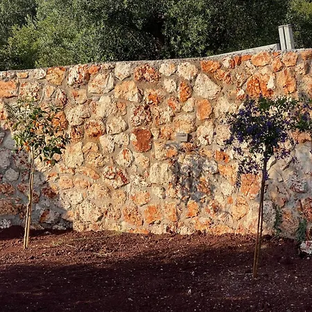 Secret Garden Lefkada * Frínion