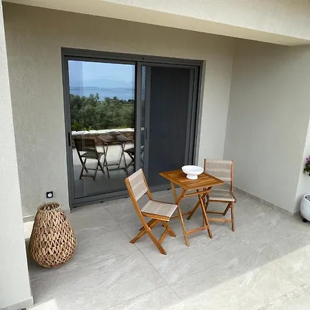 Апартаменты Secret Garden Lefkada Frinion