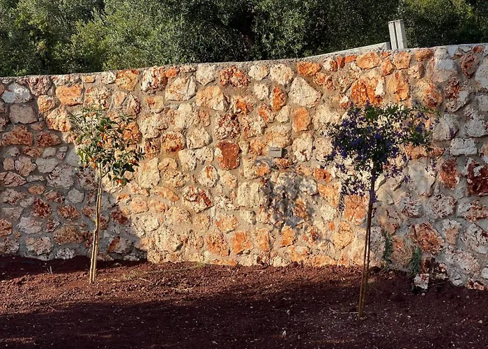 Secret Garden Lefkada * Frínion