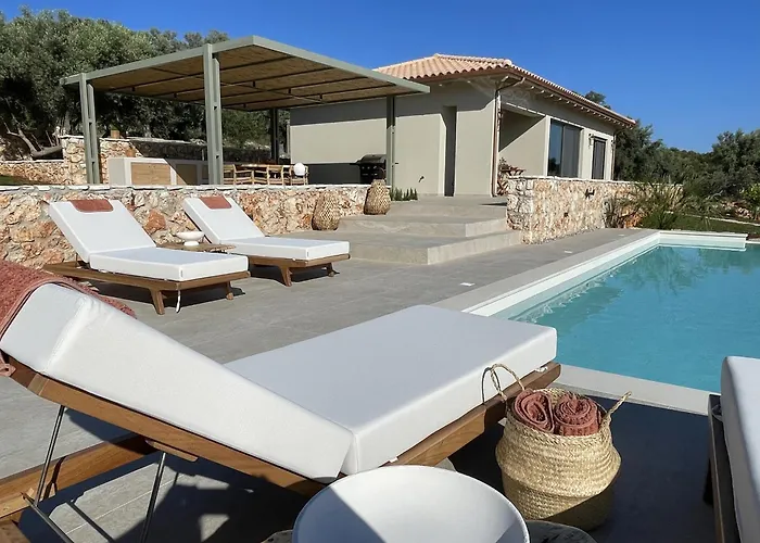 Secret Garden Lefkada 아파트 Frínion